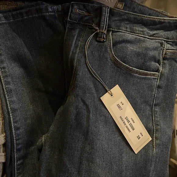 JUST USA Marian Skinny Navy Dark Denim Jean size 6/28